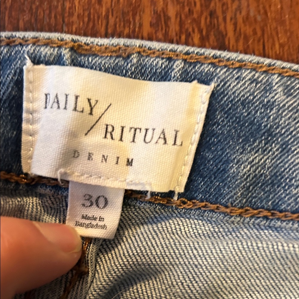 Light Blue Daily Ritual Women's Jeans - Picture 6 of 11